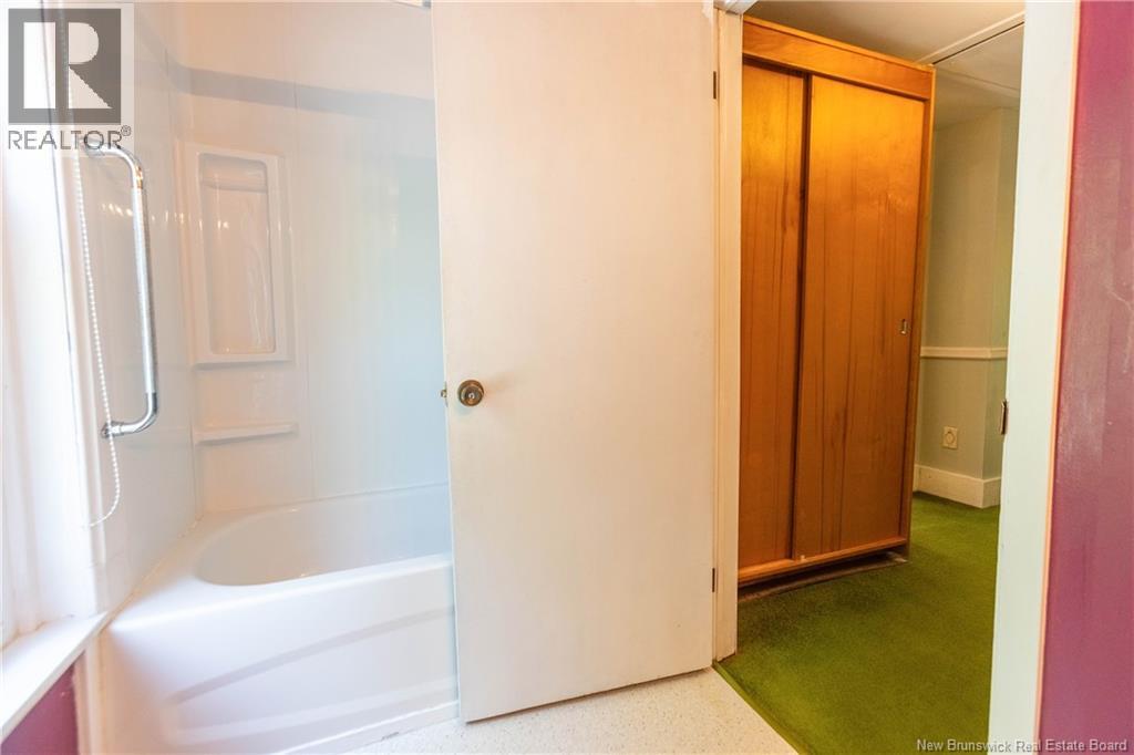 123 Salem Street - 32