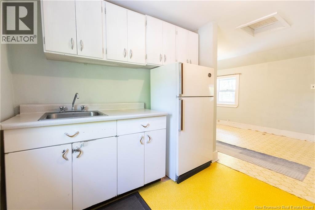 123 Salem Street - 37