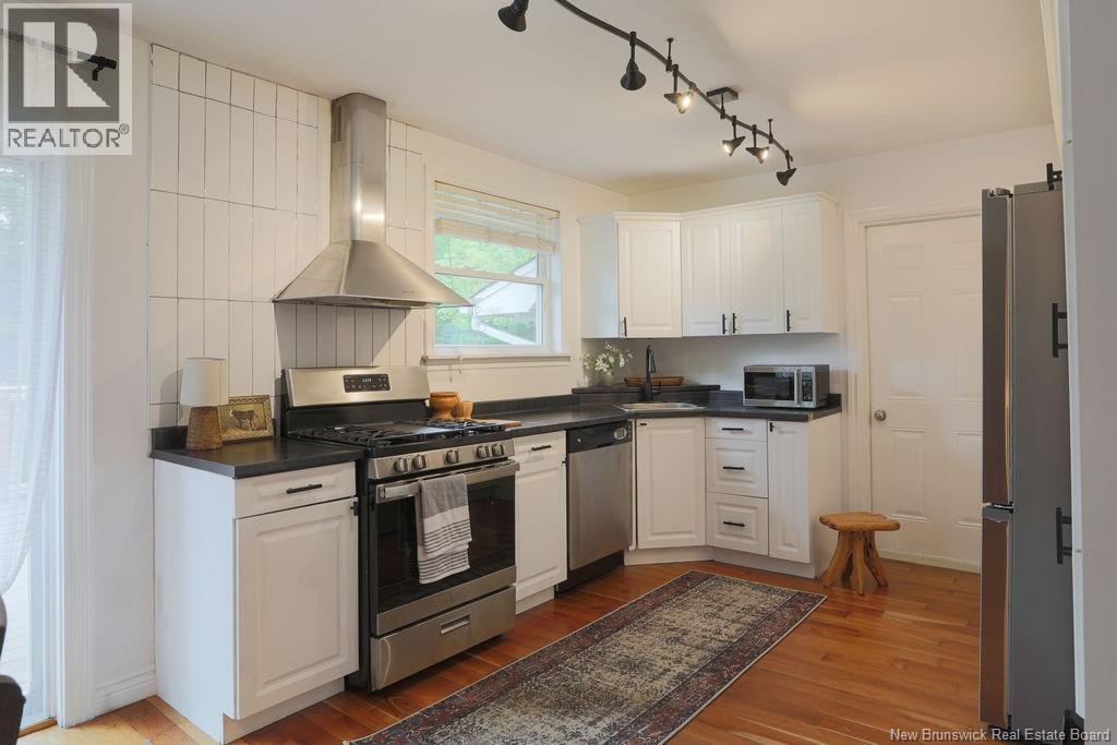 11 Kenneview Drive - Image 2