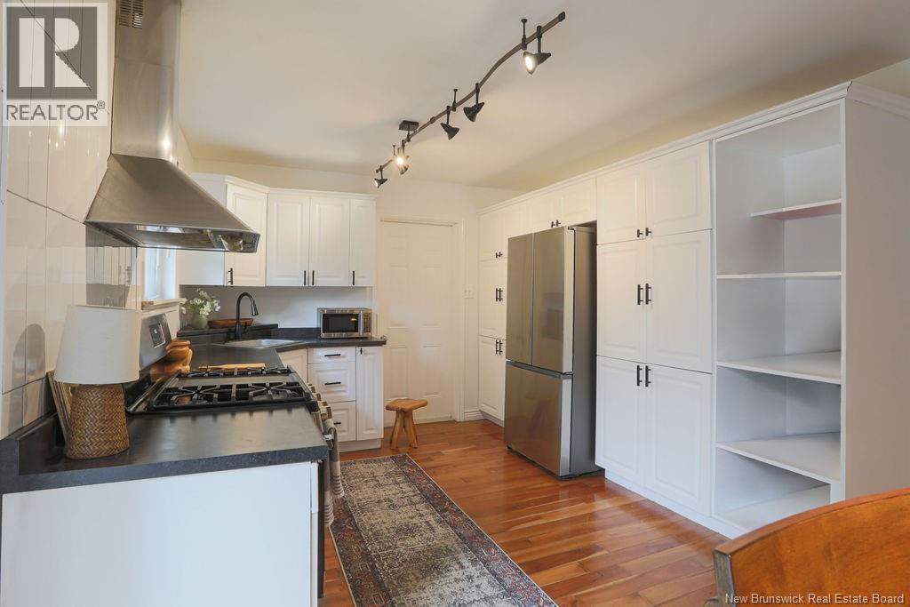 11 Kenneview Drive - Image 3