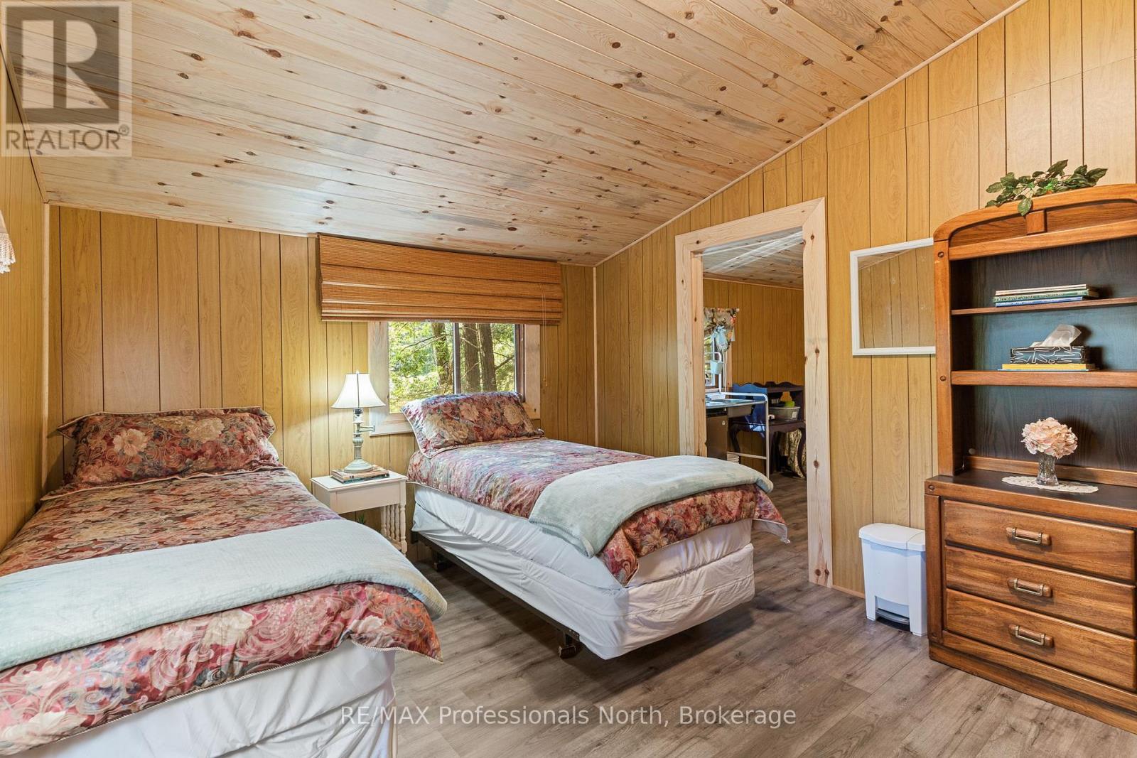 12556 LITTLE HAWK - SOME DAY ISLE - 37