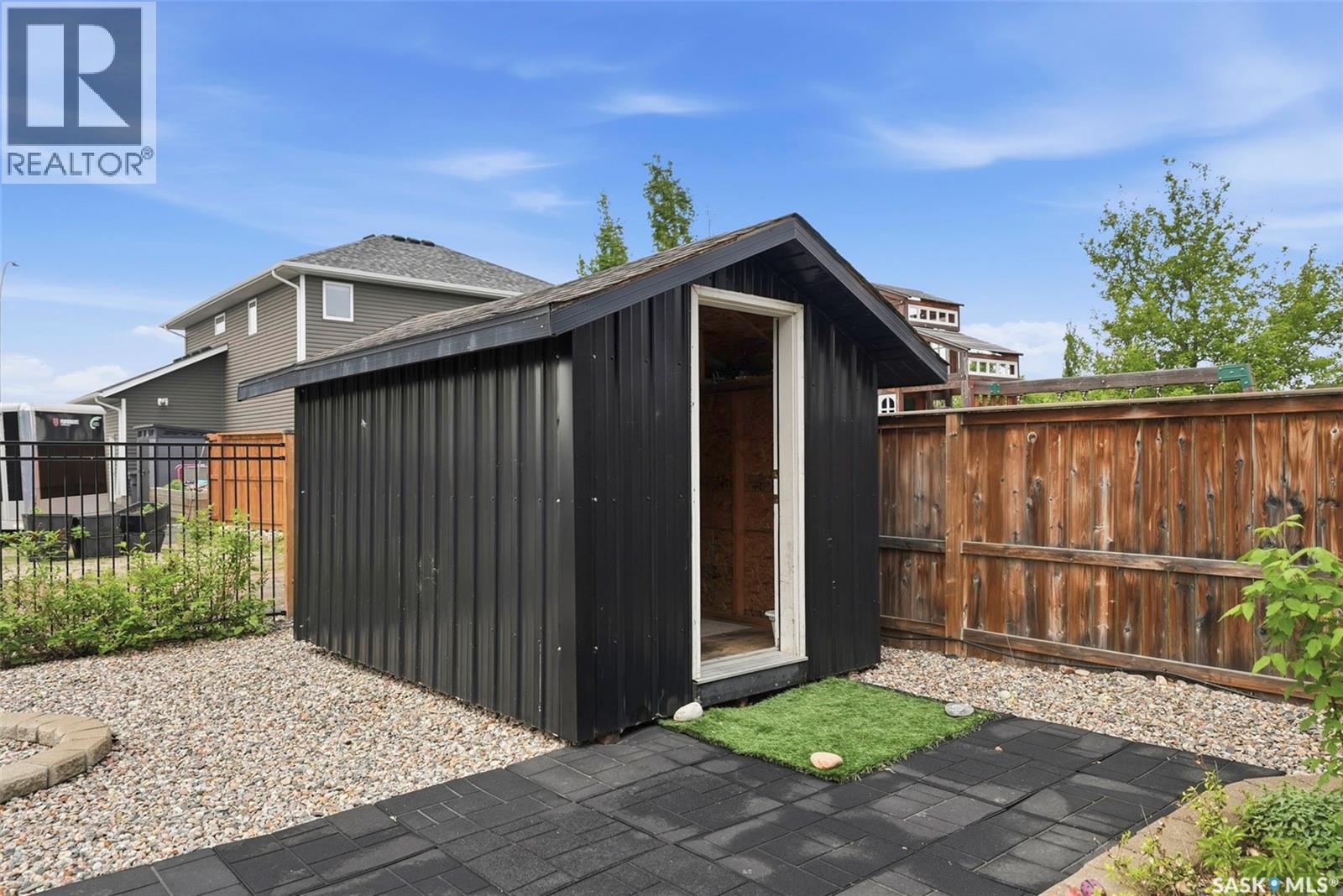 505 Silver Birch LANE - 32