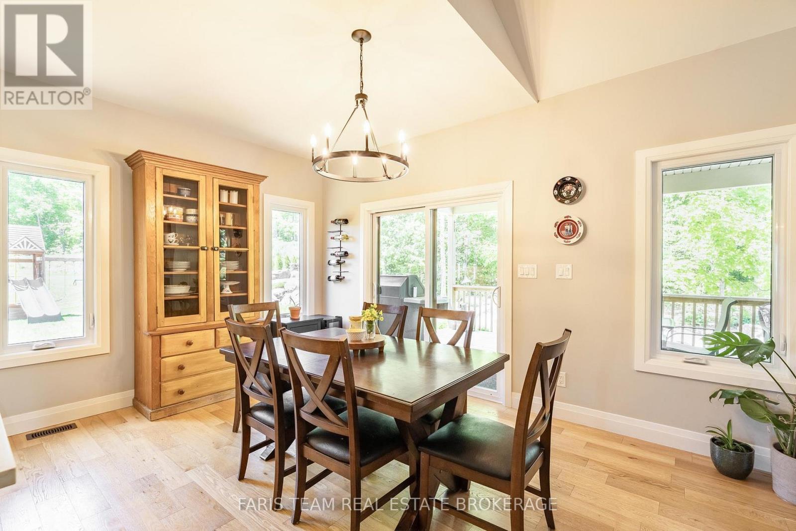 44 BACHLY AVENUE - 12