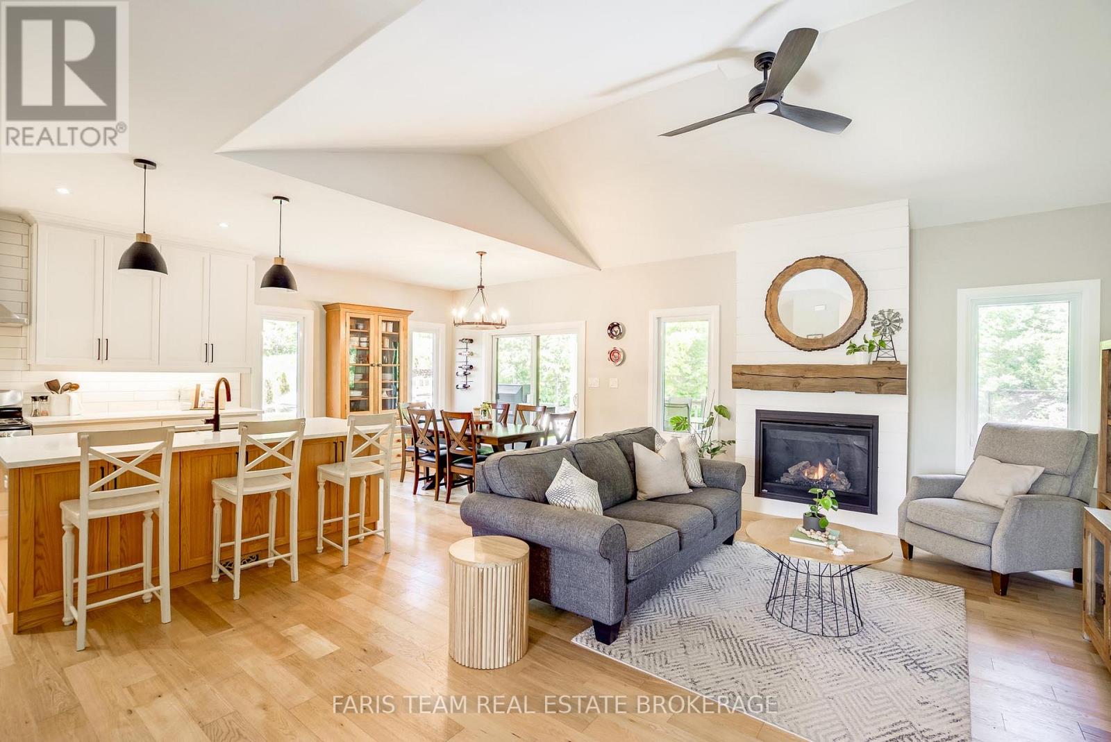 44 BACHLY AVENUE - 14
