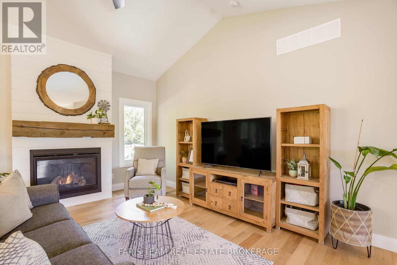 44 BACHLY AVENUE - 16