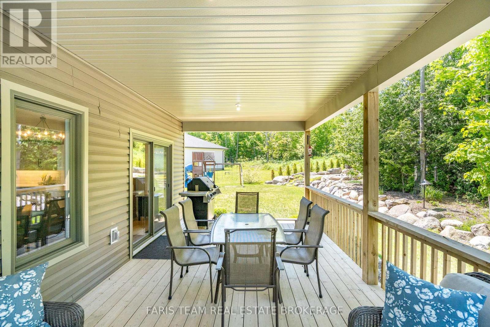 44 BACHLY AVENUE - 28