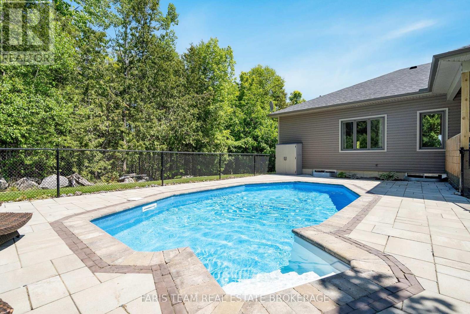44 BACHLY AVENUE - 30