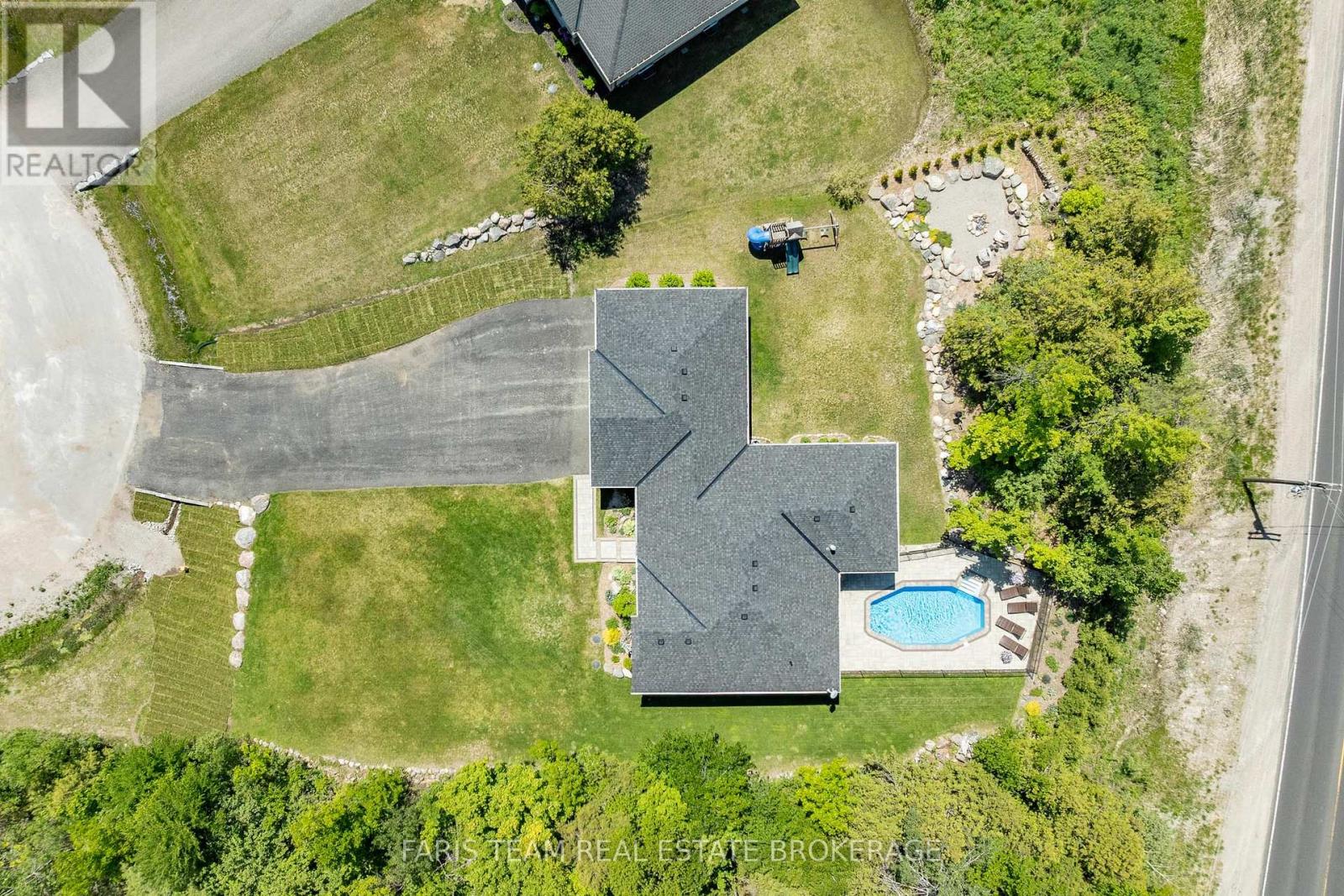 44 BACHLY AVENUE - 37