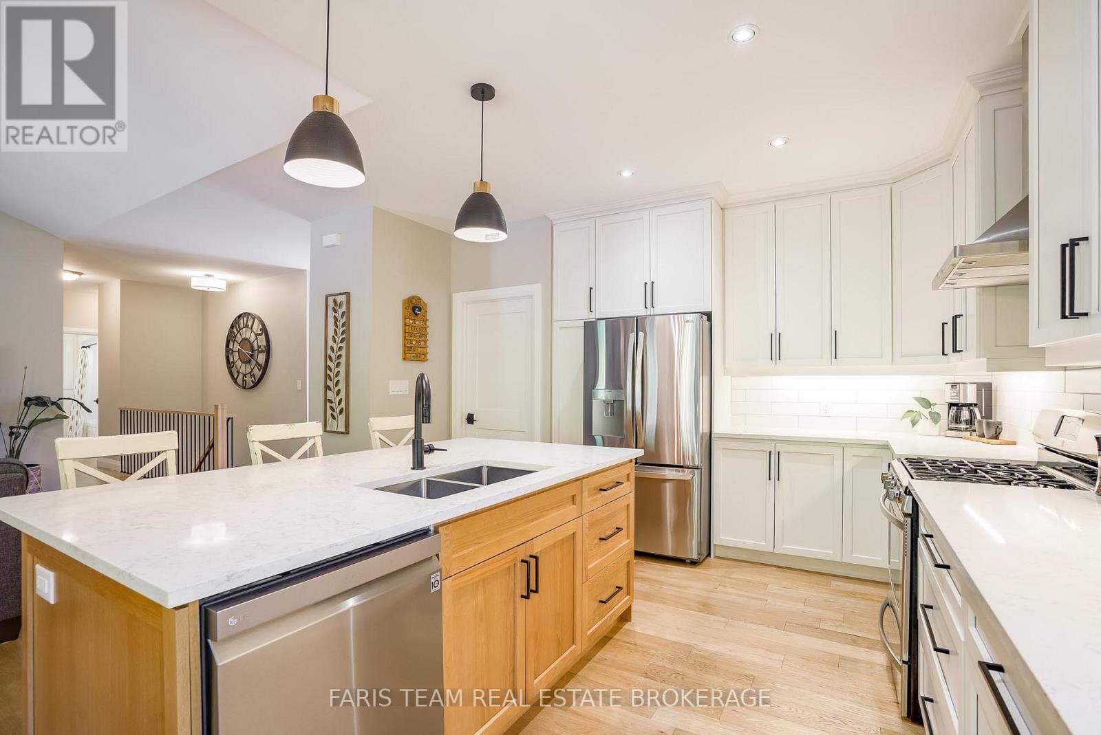 44 BACHLY AVENUE - 9