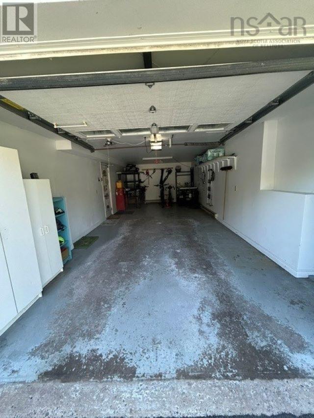 54 Martha Avenue - 11