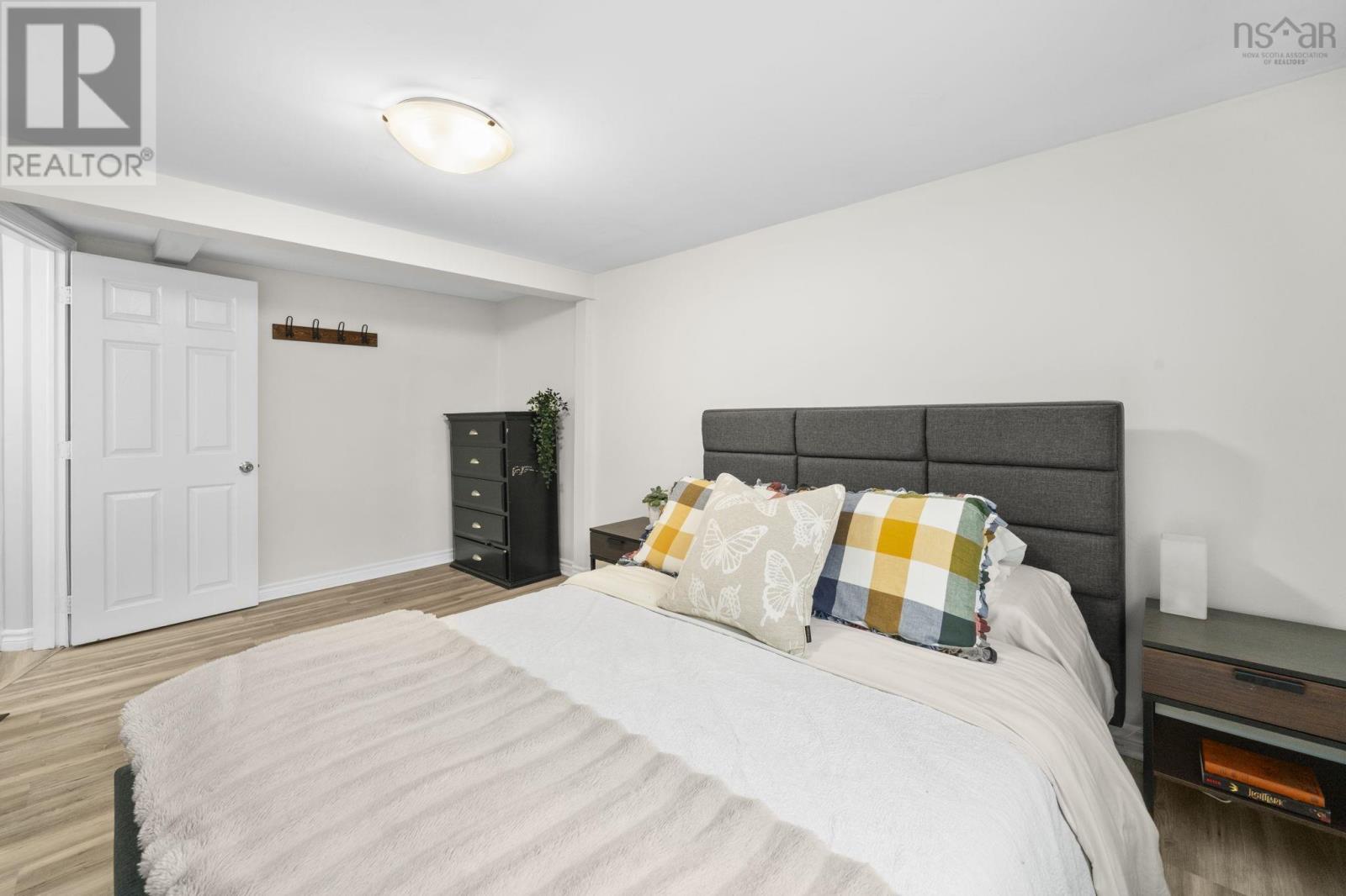 43 Winchester Avenue - 24