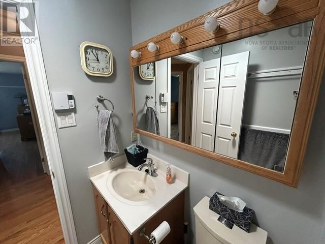54 Martha Avenue - 34