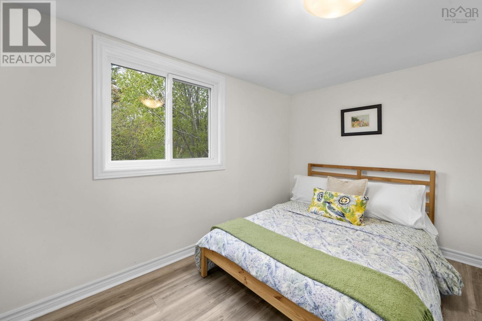 43 Winchester Avenue - 25