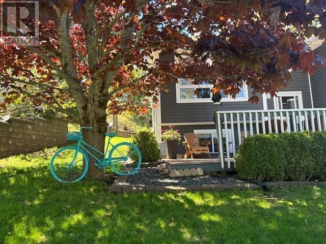 54 Martha Avenue - 4