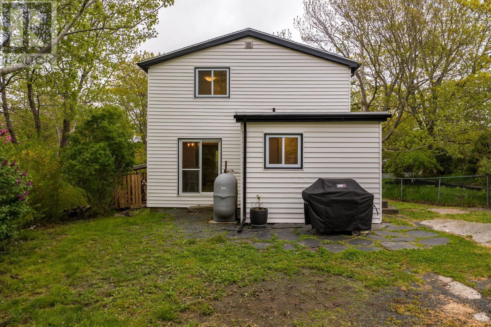 43 Winchester Avenue - 32