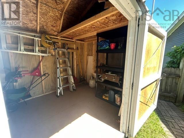 54 Martha Avenue - 16