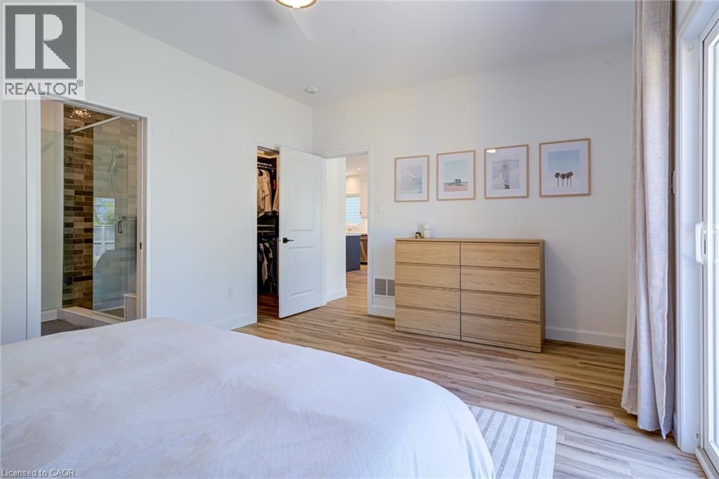 39 BEACHWALK Crescent - 16