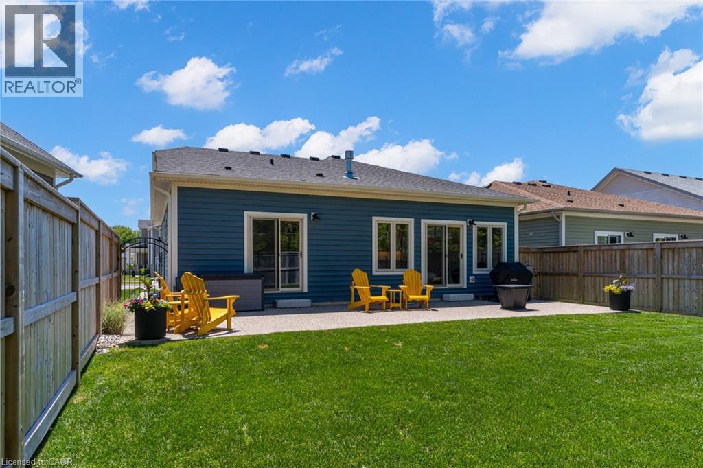 39 BEACHWALK Crescent - 33