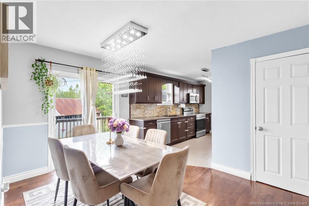 818 Waasis Road - 11