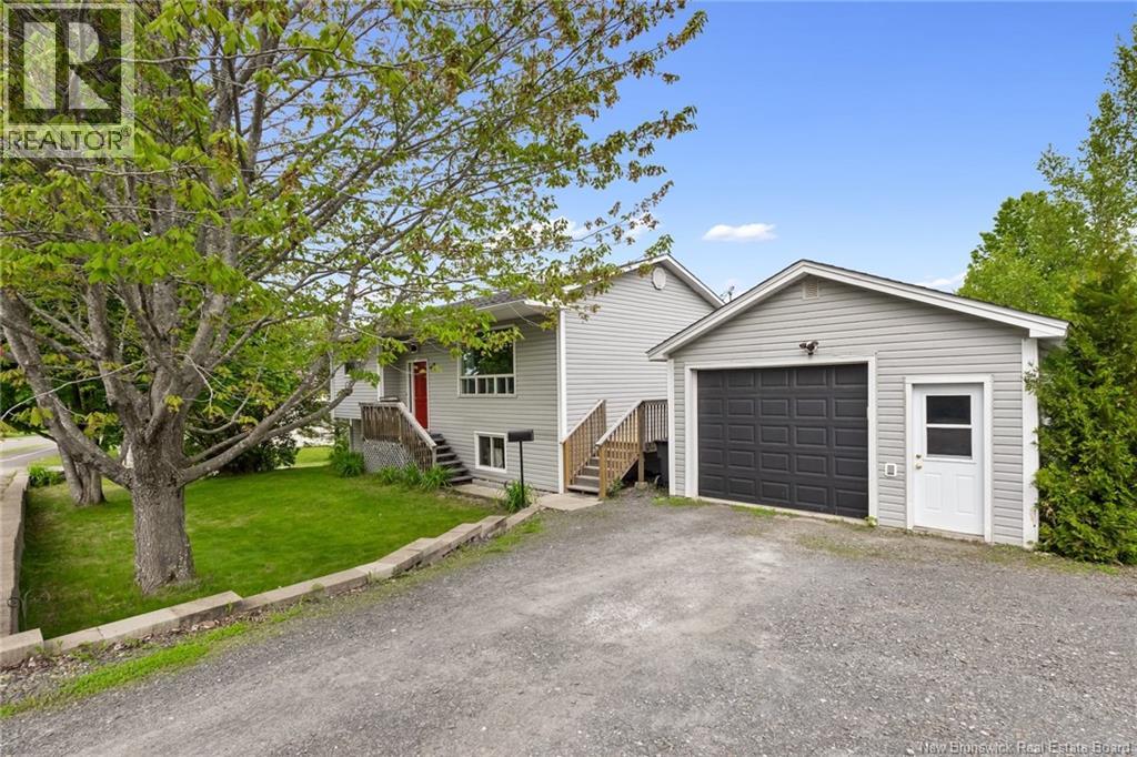 818 Waasis Road - Image 2