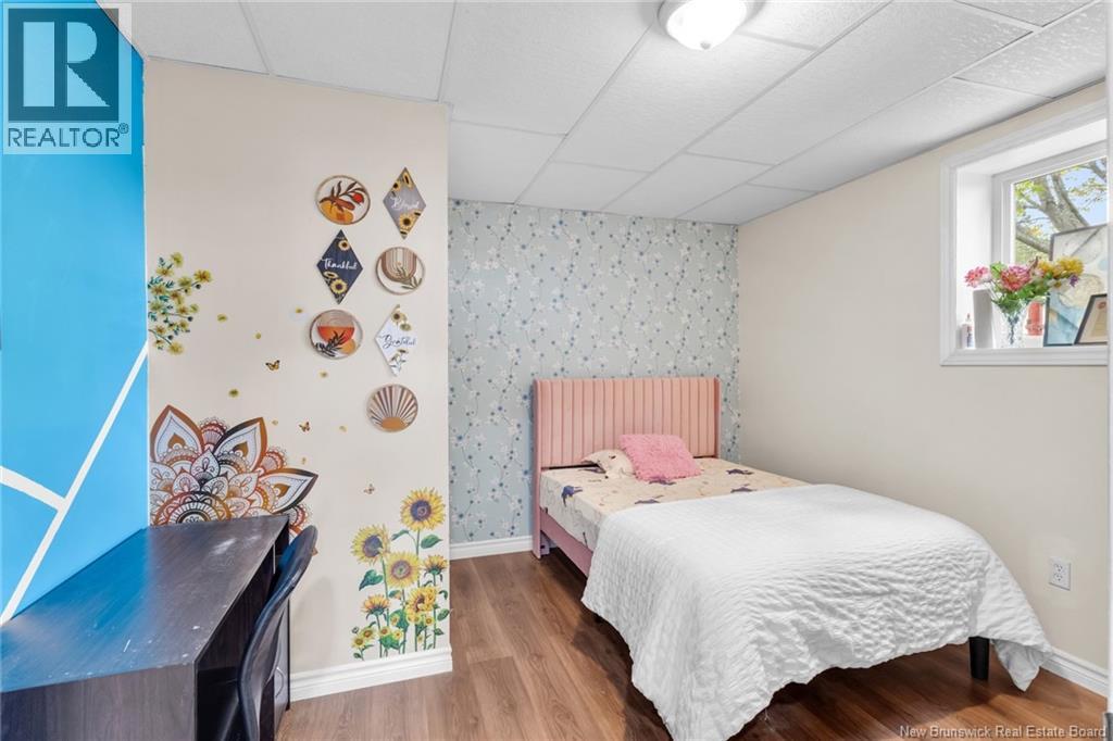 818 Waasis Road - 24
