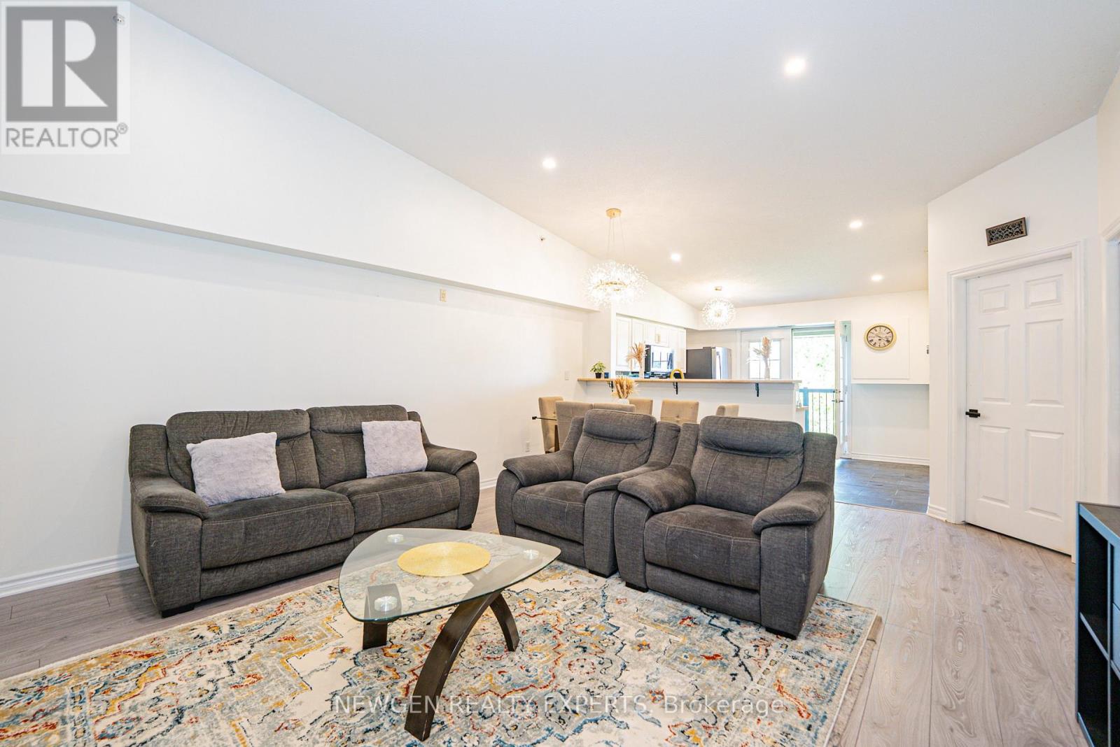 #405 1479 MAPLE AVENUE - 6