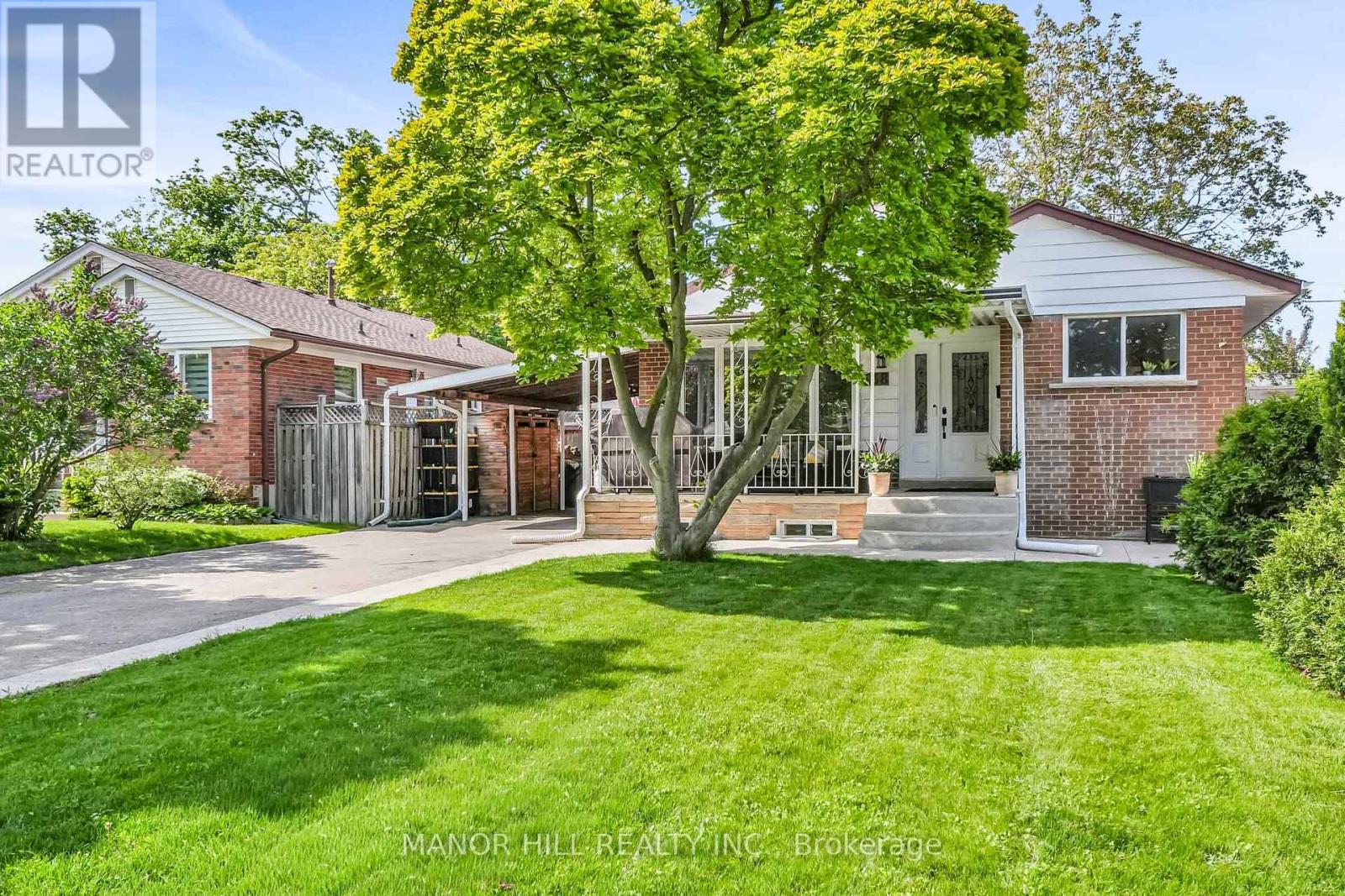 Listing photo of 338 THE WESTWAY