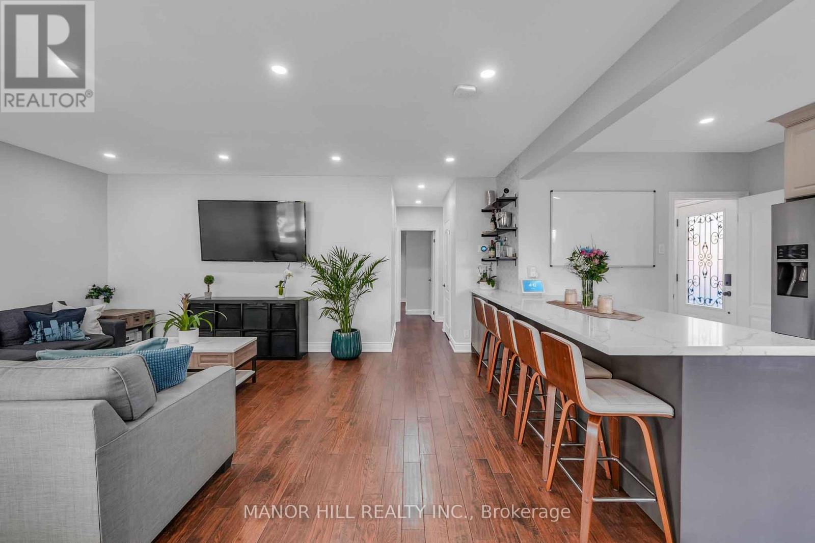 338 THE WESTWAY - 12