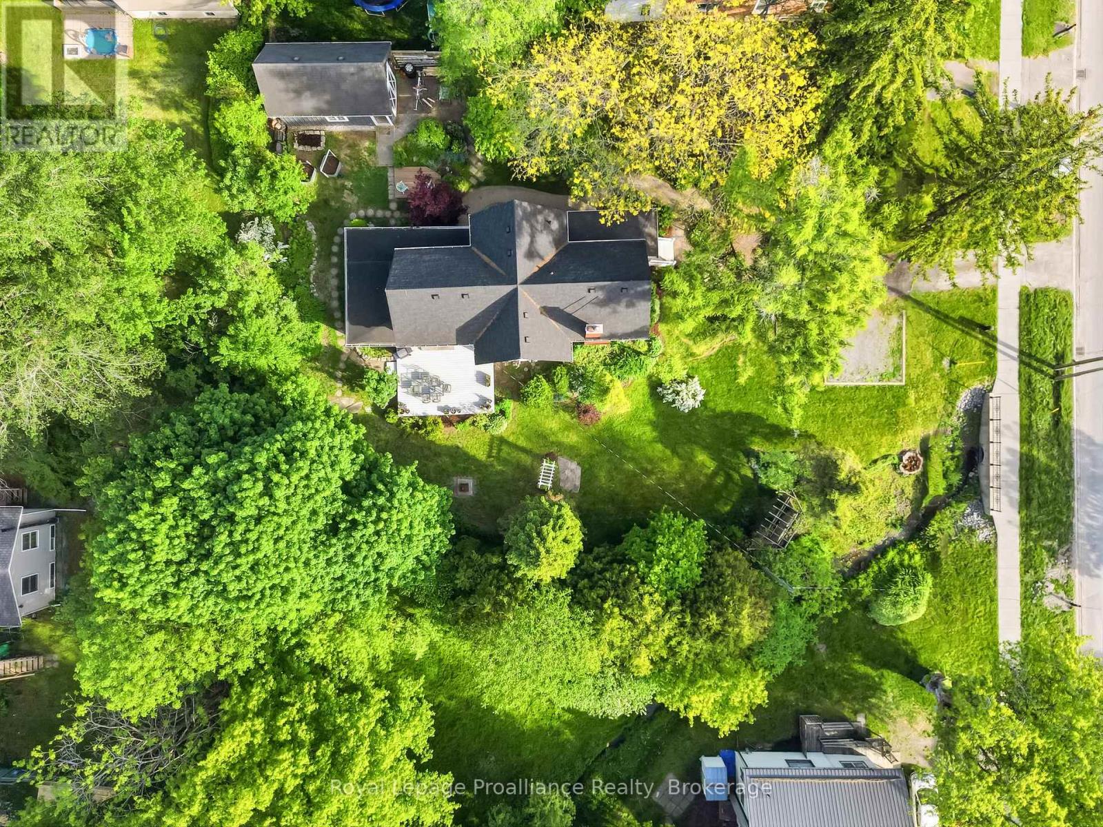 65 PRINCE EDWARD STREET - 5