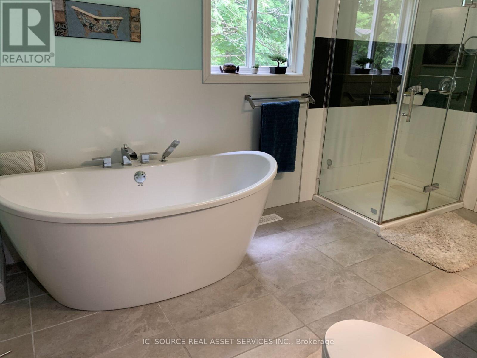 249 BORDEN ROAD - 13
