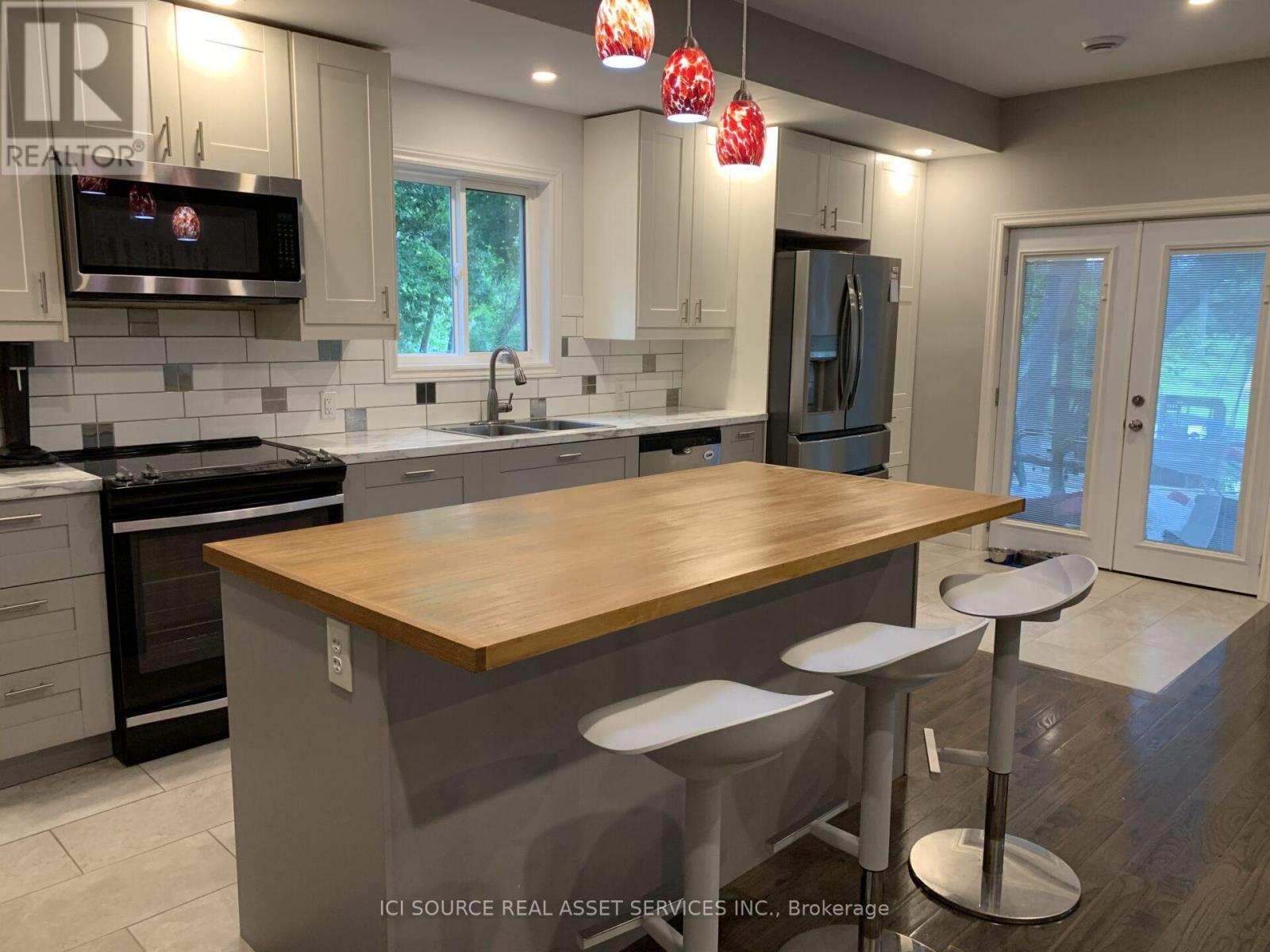 249 BORDEN ROAD - 8