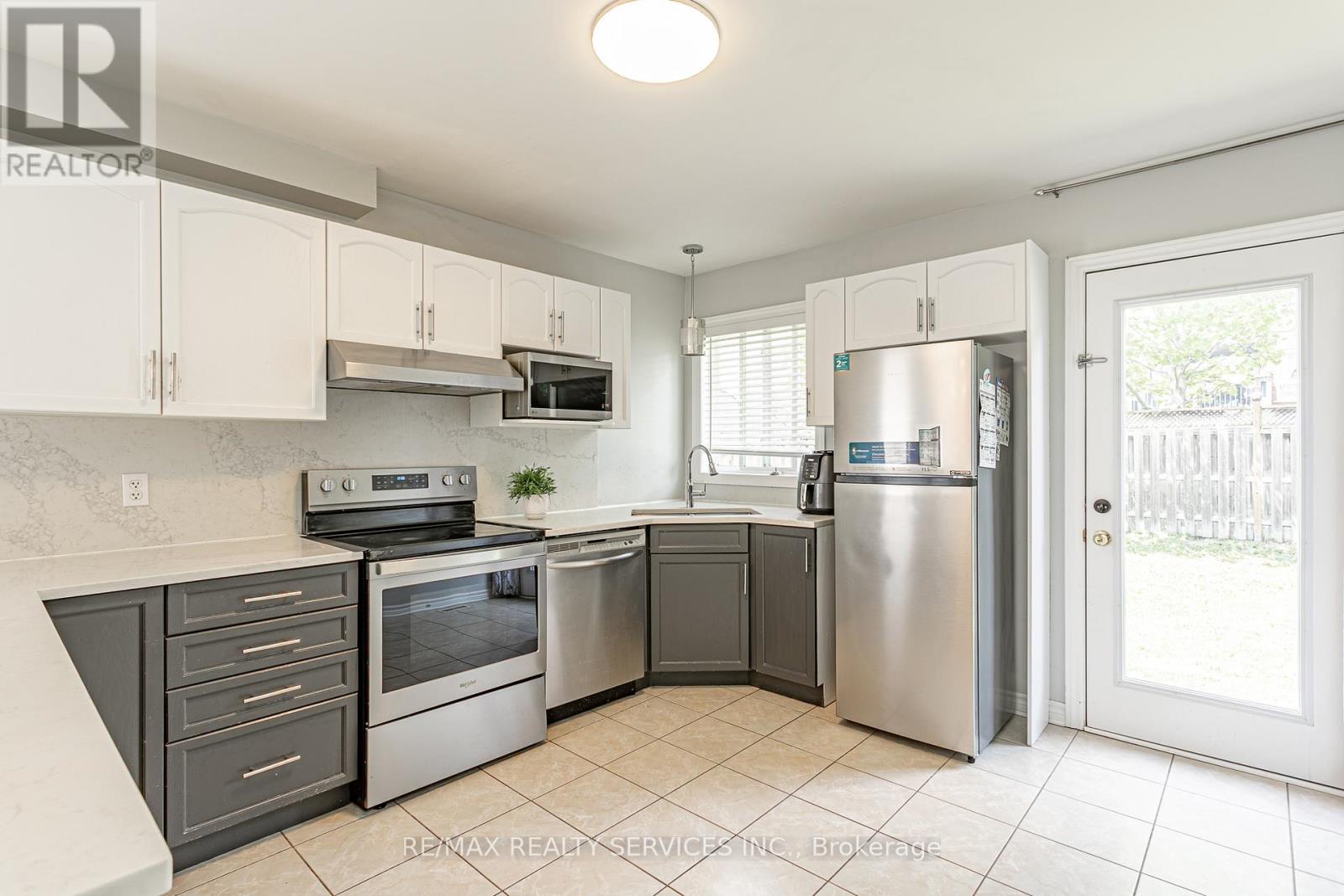 829 OAKCROSSING ROAD - 15