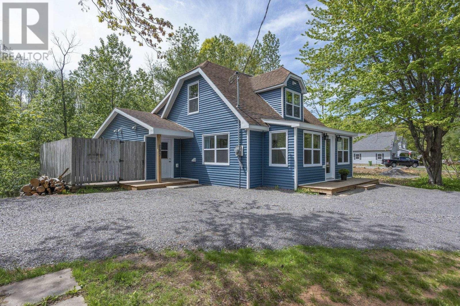 887 CAMBRIDGE Road - 2