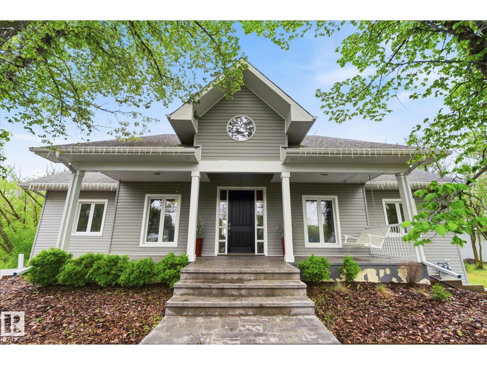 #242 53431 RGE ROAD 221 exterior