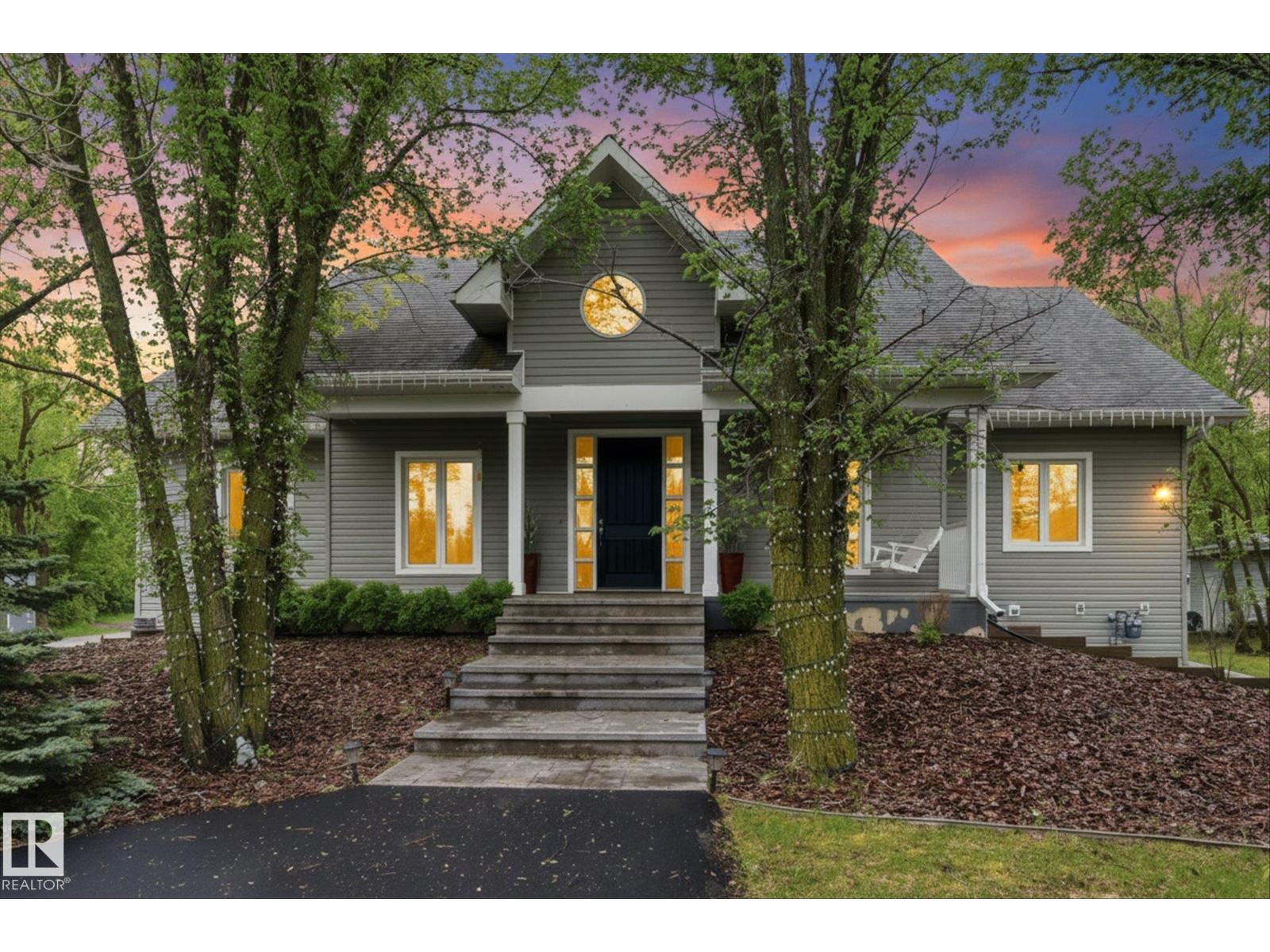 #242 53431 RGE ROAD 221