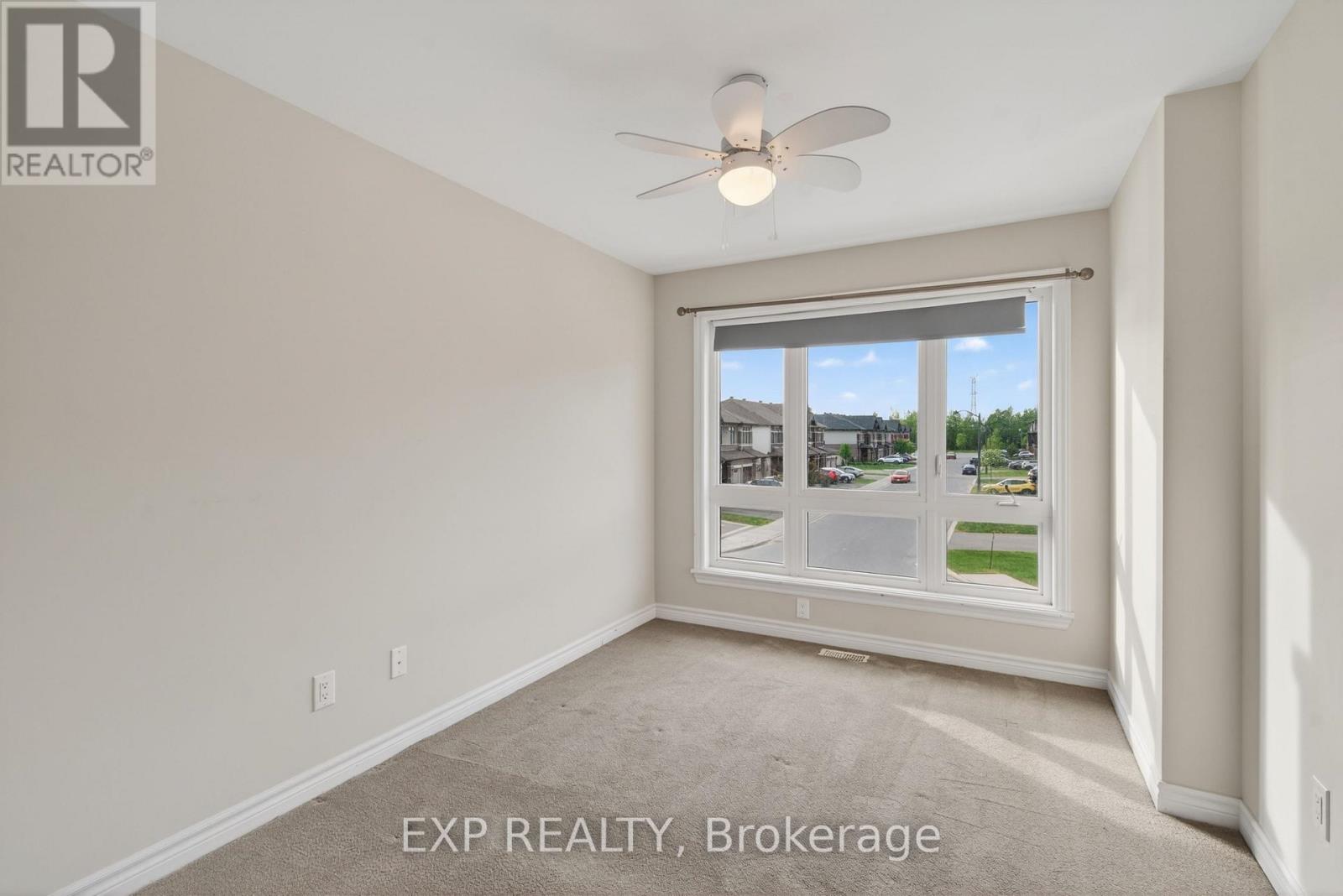 3 Bed, 3 Bath House for Rent in Ottawa – 322 RAINROCK CRESCENT, Ottawa – MLS# X13246464 - Image 2