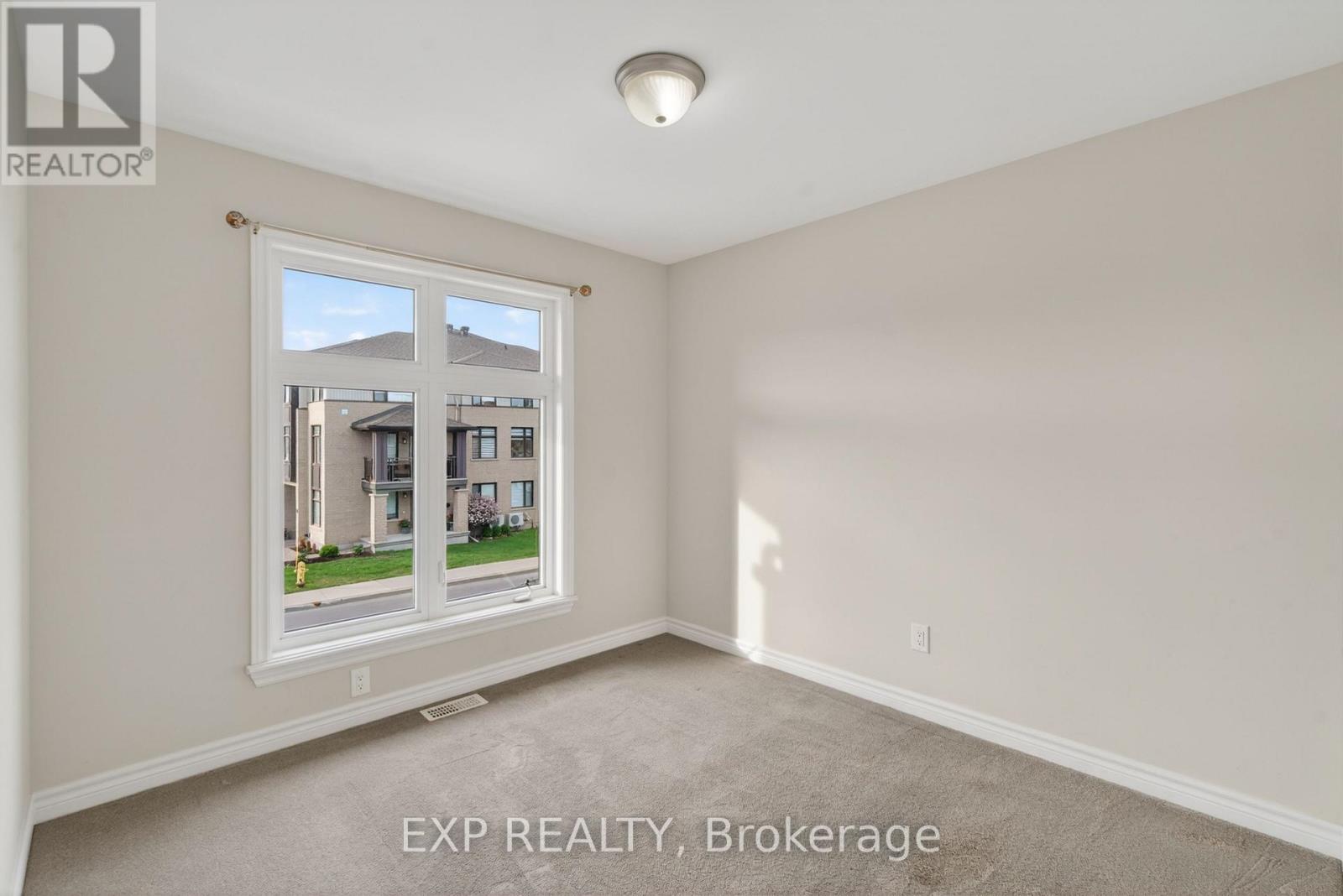 3 Bed, 3 Bath House for Rent in Ottawa – 322 RAINROCK CRESCENT, Ottawa – MLS# X13246464 - Image 18