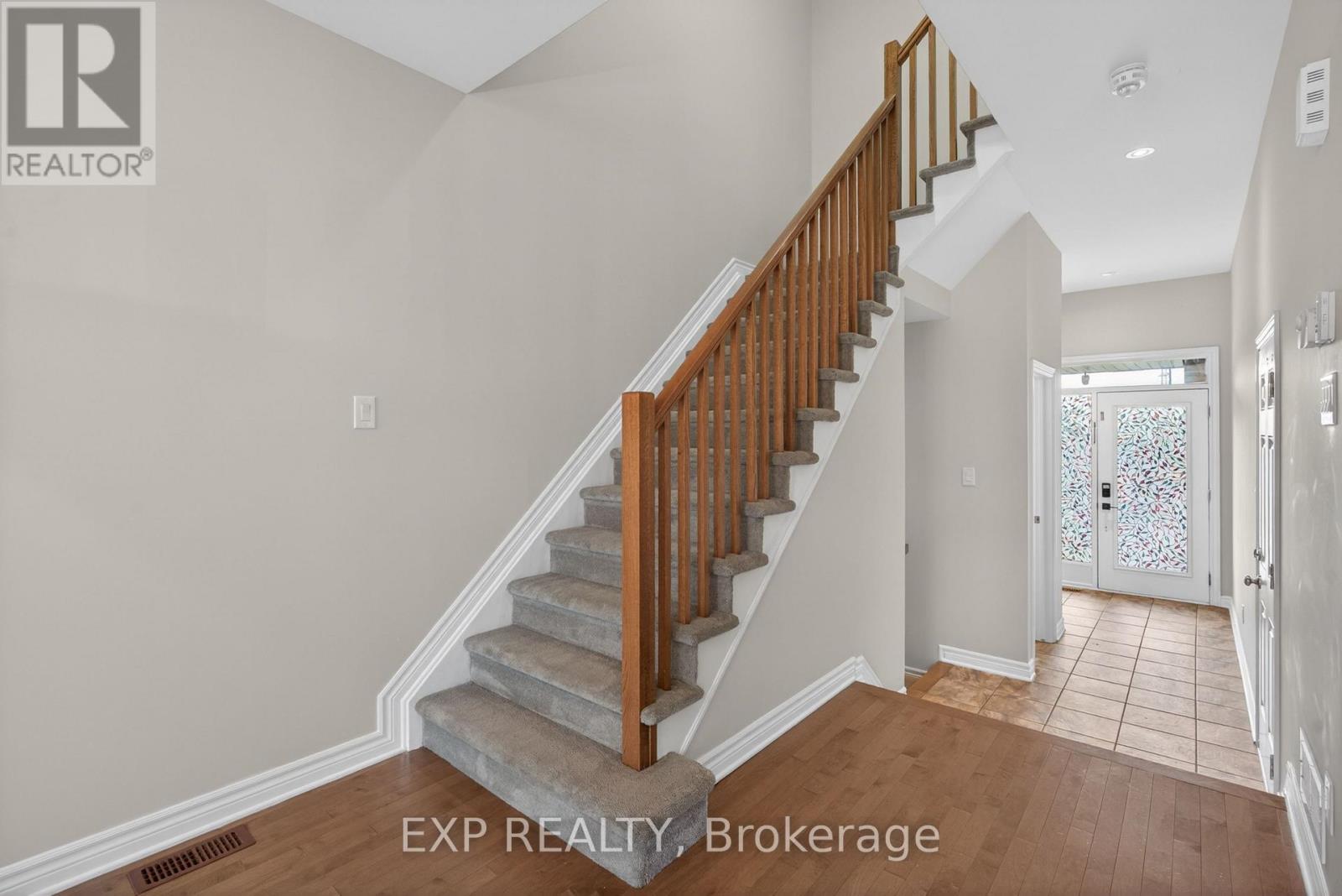 3 Bed, 3 Bath House for Rent in Ottawa – 322 RAINROCK CRESCENT, Ottawa – MLS# X13246464 - Image 14