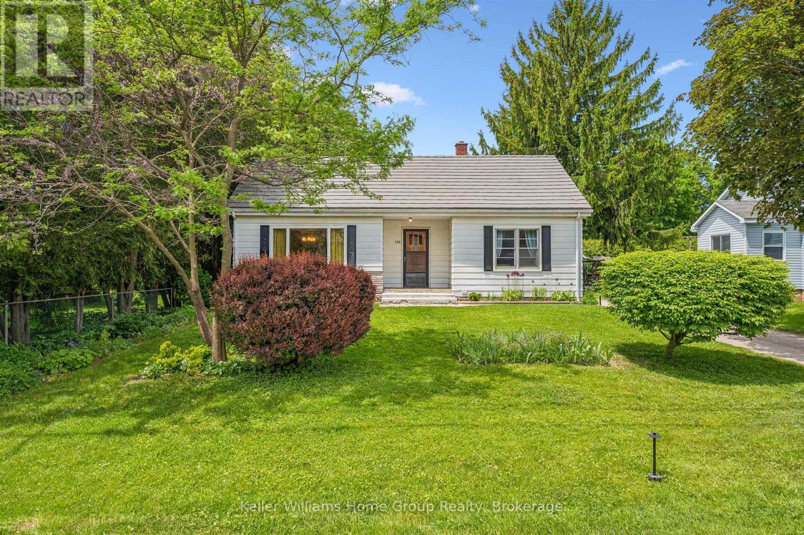 145 FORFAR STREET E - 7