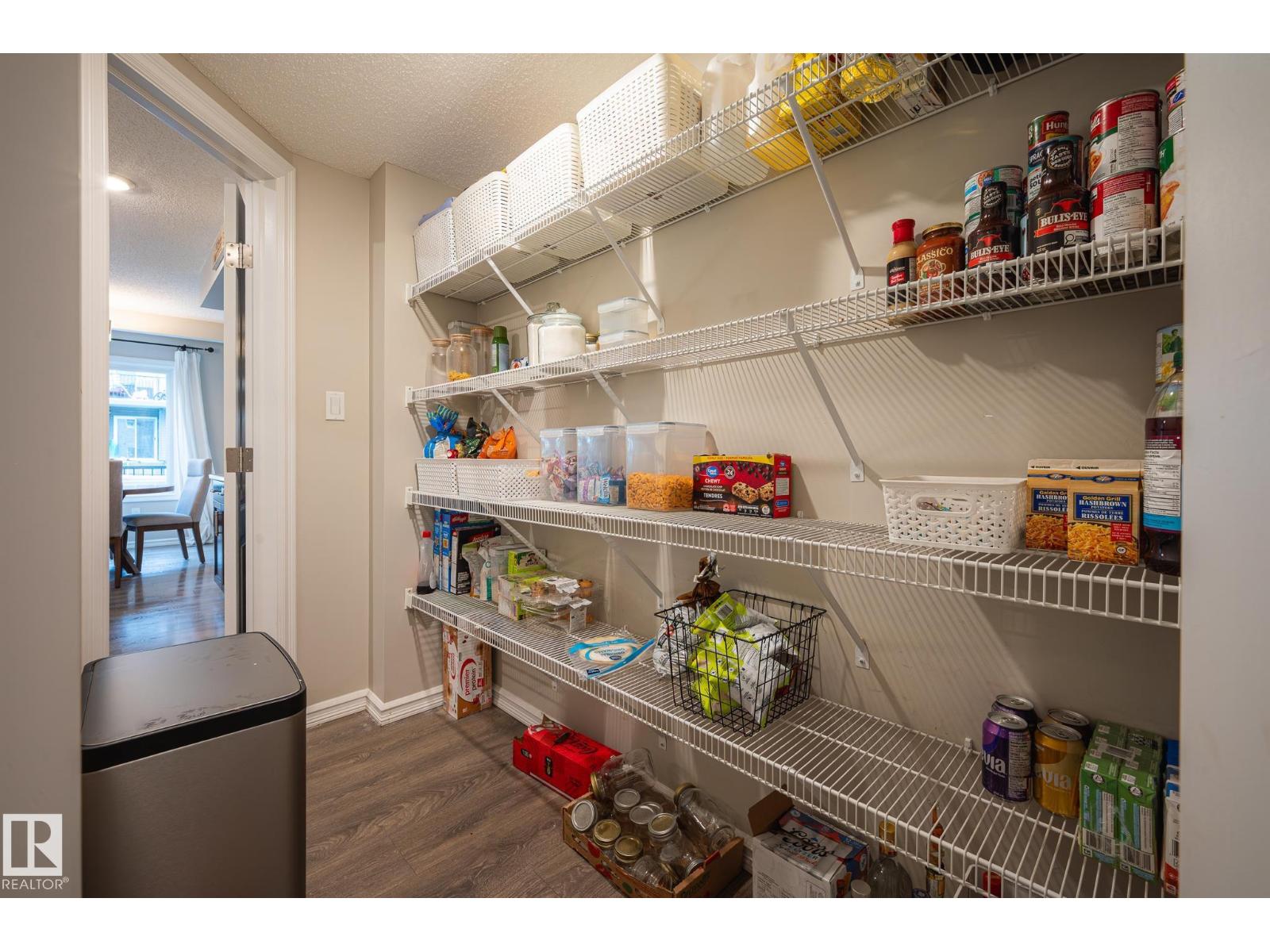 4431 5 ST NW NW - 13