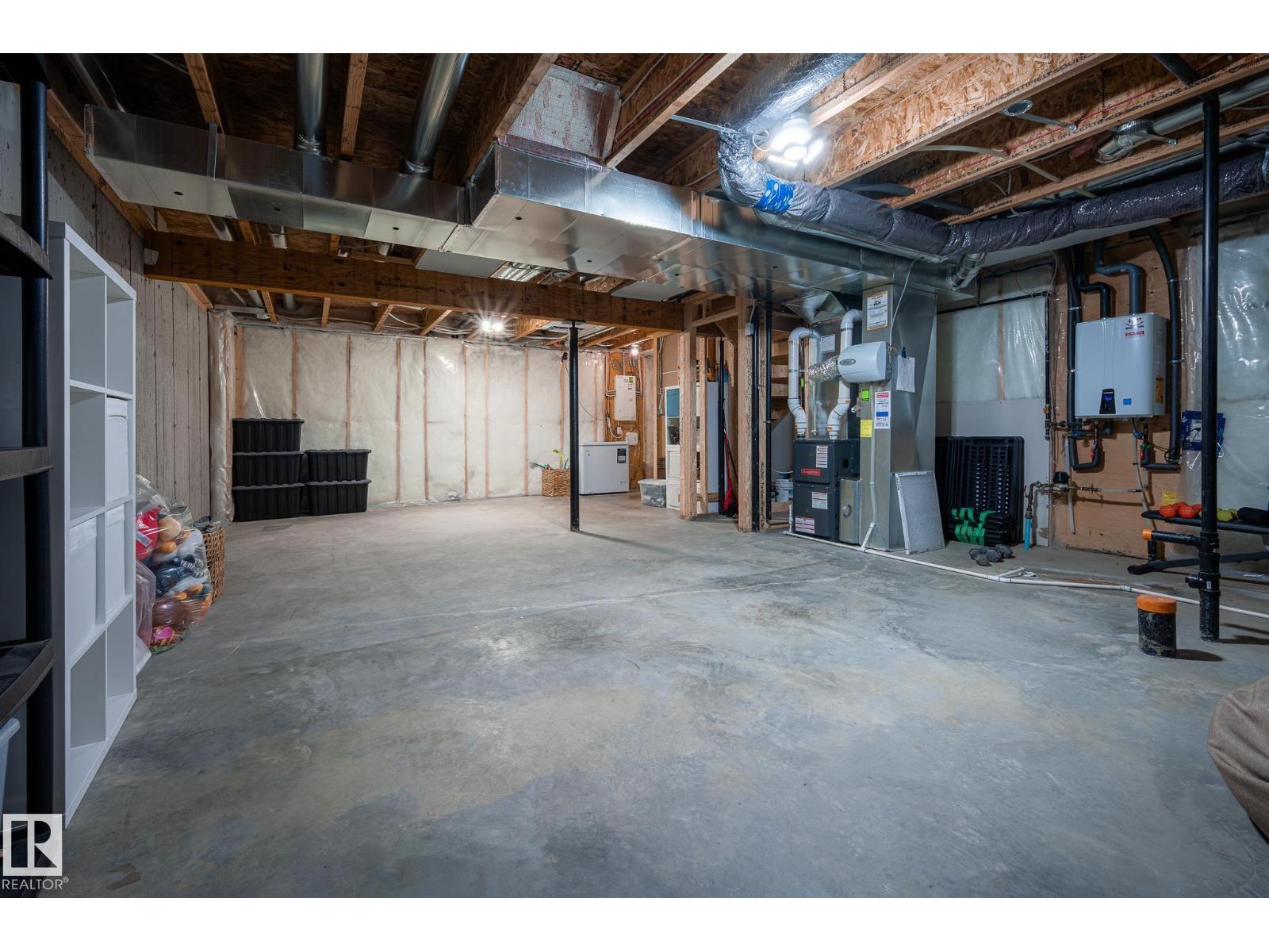 4431 5 ST NW NW - 28