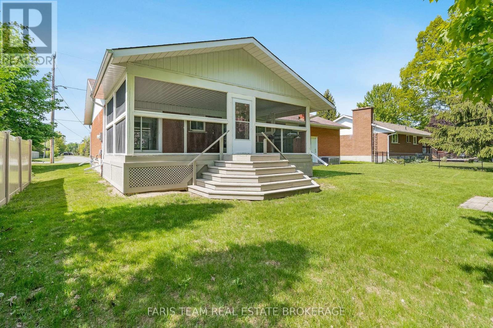 19 MAPLEGATE ROAD - 33