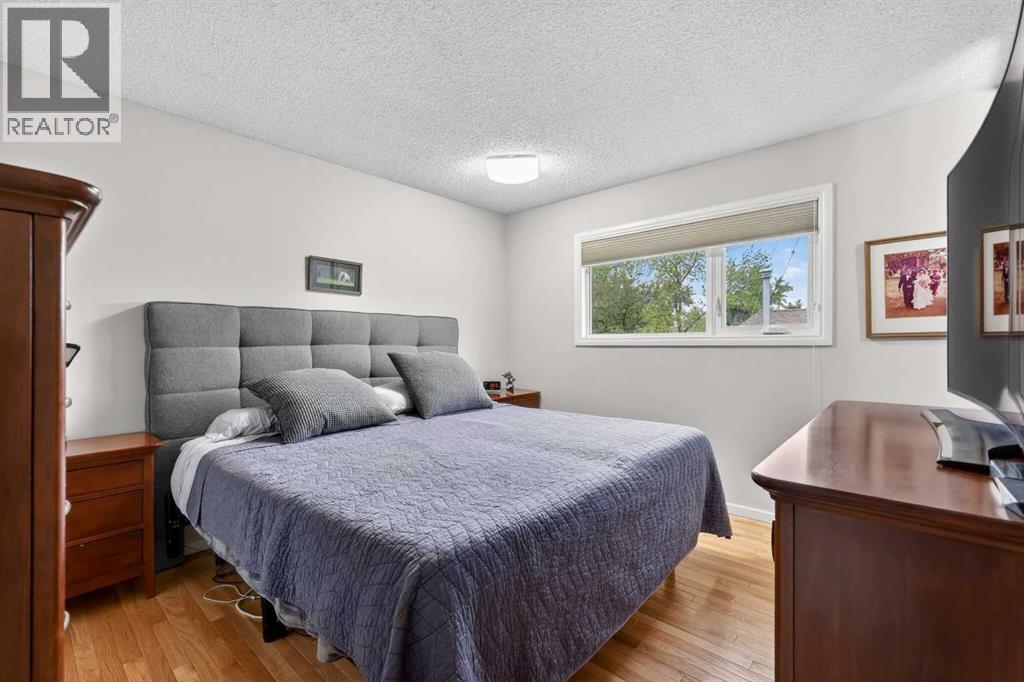 10640 Oakmoor Way SW - 19