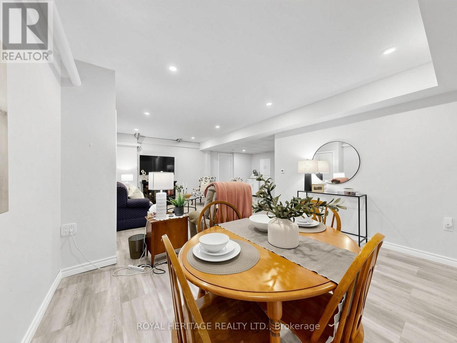 45 LILA COURT - 23