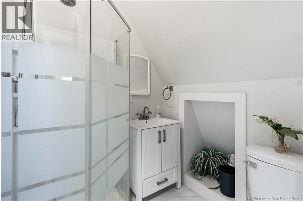 185 Church Street - 24