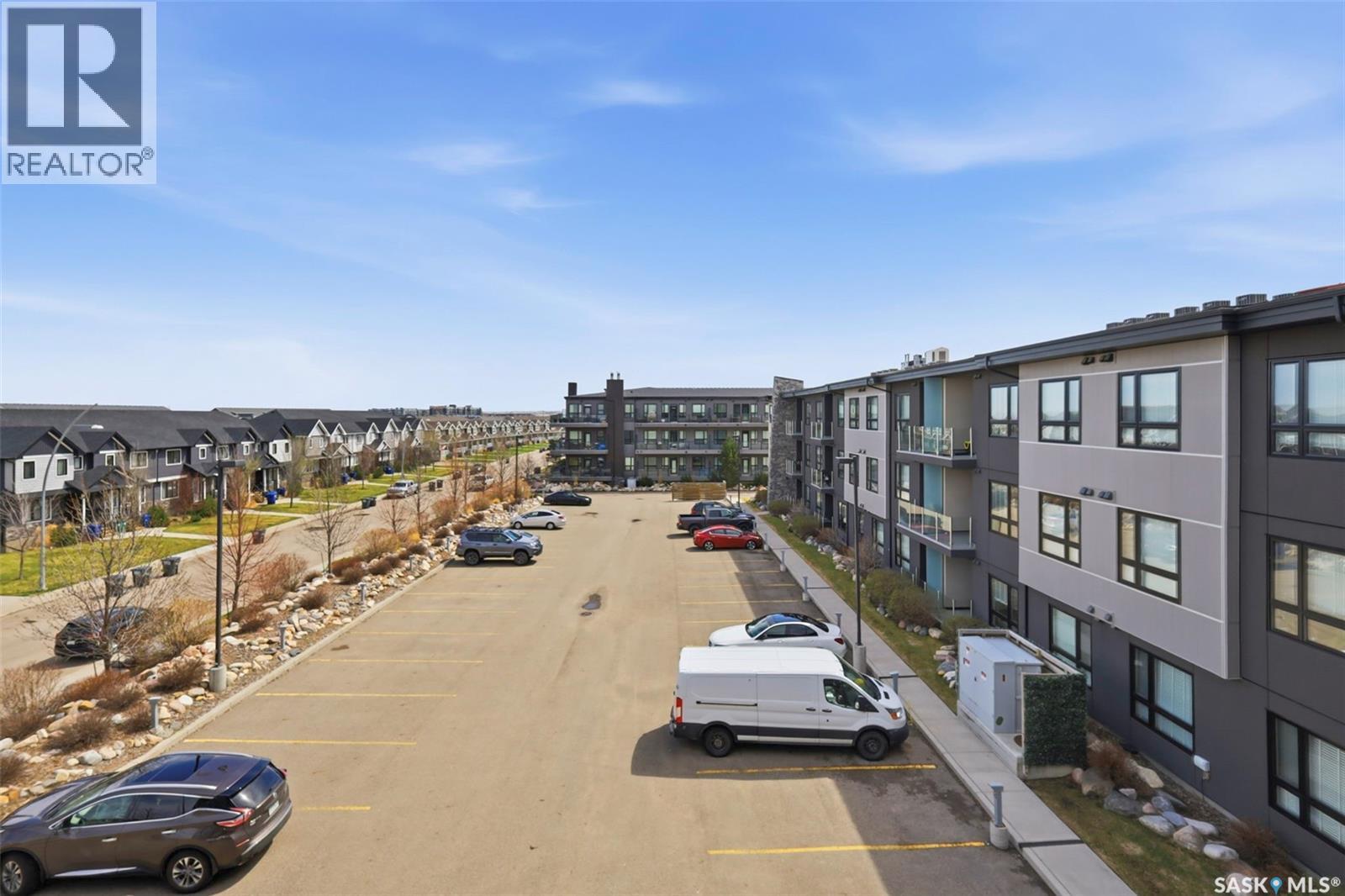 #316 223 Evergreen SQUARE - 34