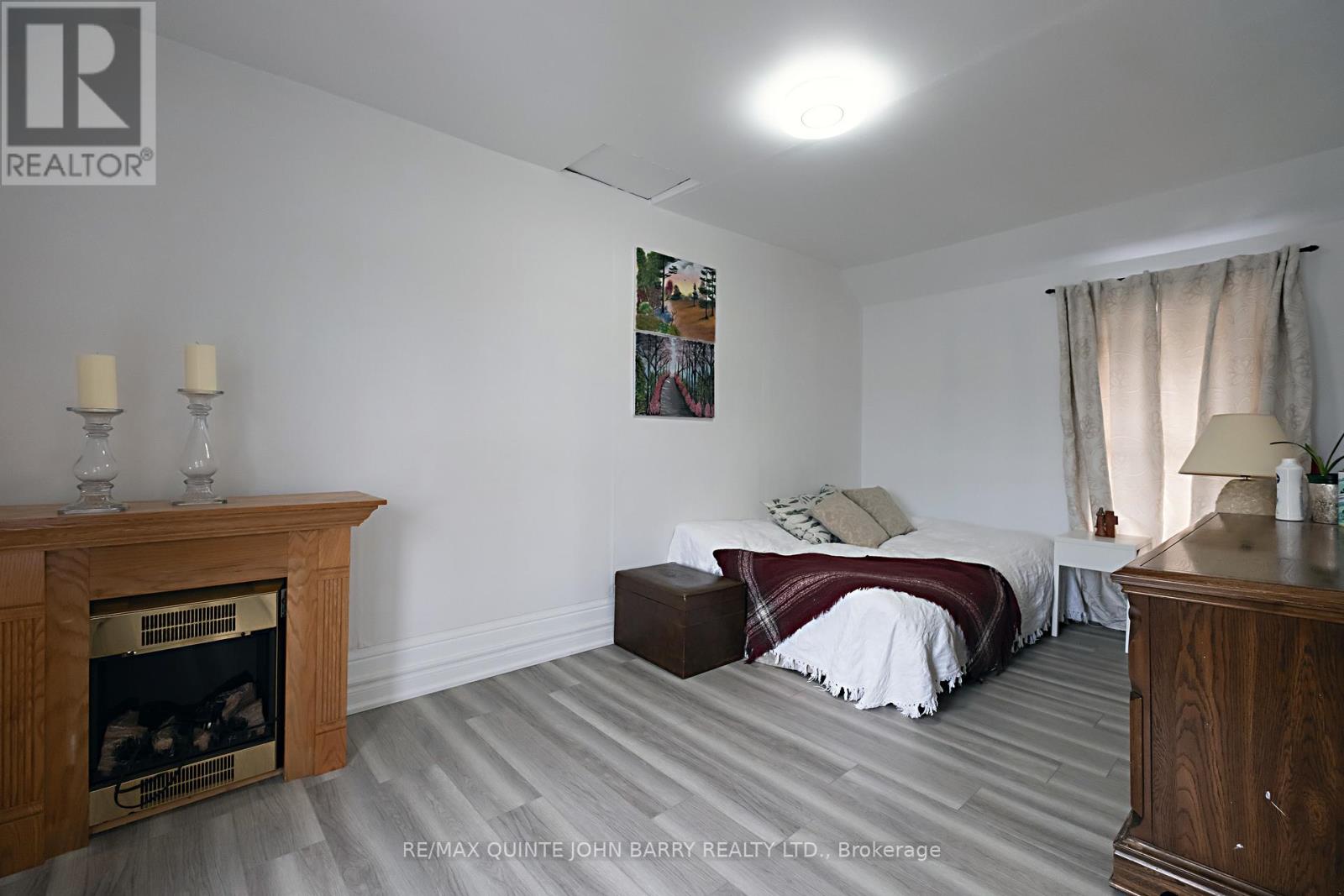 115 DUFFERIN AVENUE - 17