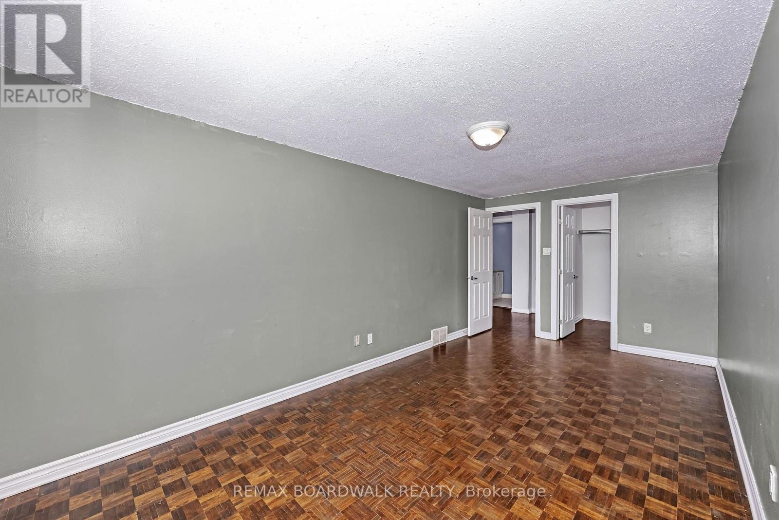 2 Bed, 2 Bath House for Sale in Ottawa – 67 – 392 GARDEN GLEN PRIVATE, Ottawa – MLS# X13235460 - Image 24