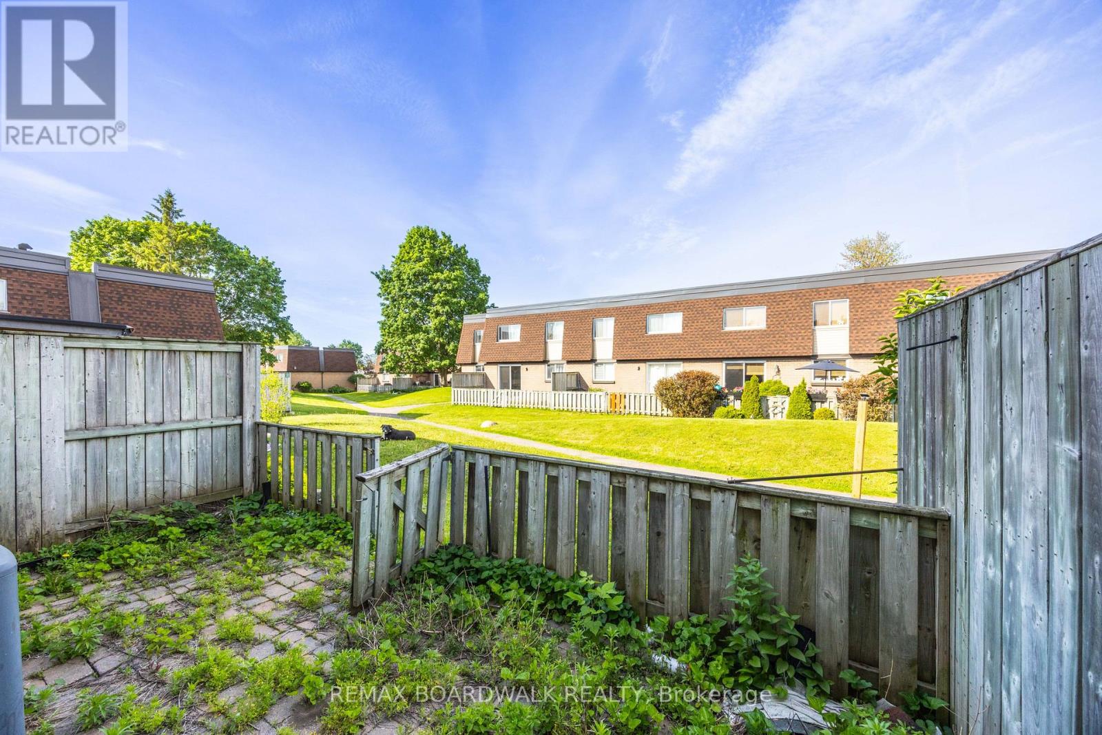 2 Bed, 2 Bath House for Sale in Ottawa – 67 – 392 GARDEN GLEN PRIVATE, Ottawa – MLS# X13235460 - Image 37