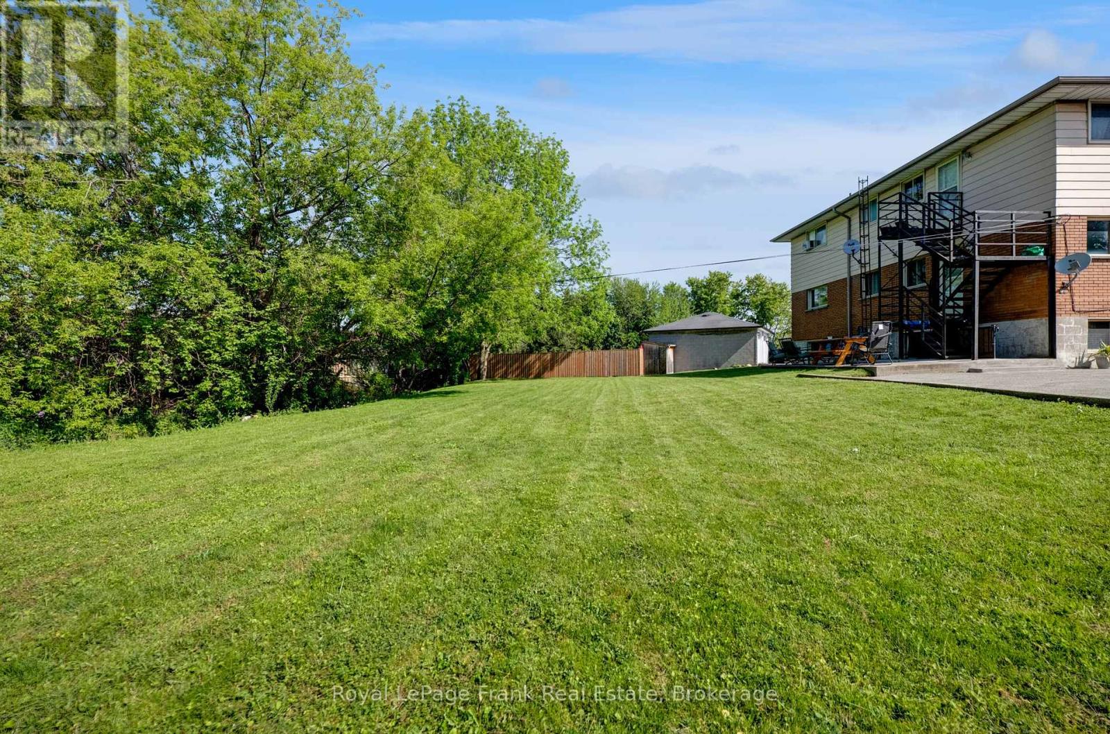 596 TALBOT COURT - 10